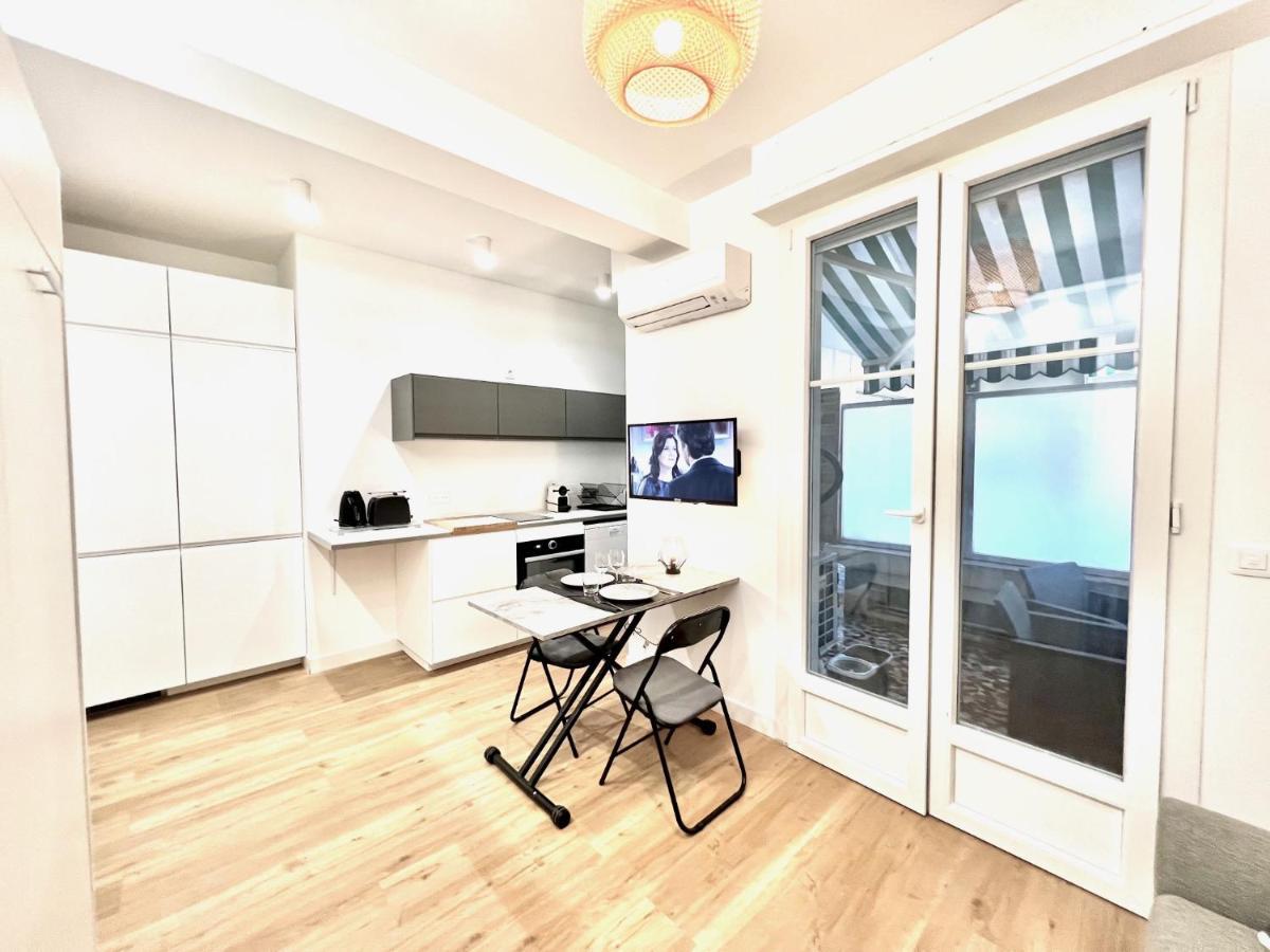 Apartamento Riviera Superbe Studio Terrasse 100m Promenade Des Anglais Carré D'or Terrasse Meyerbeer *